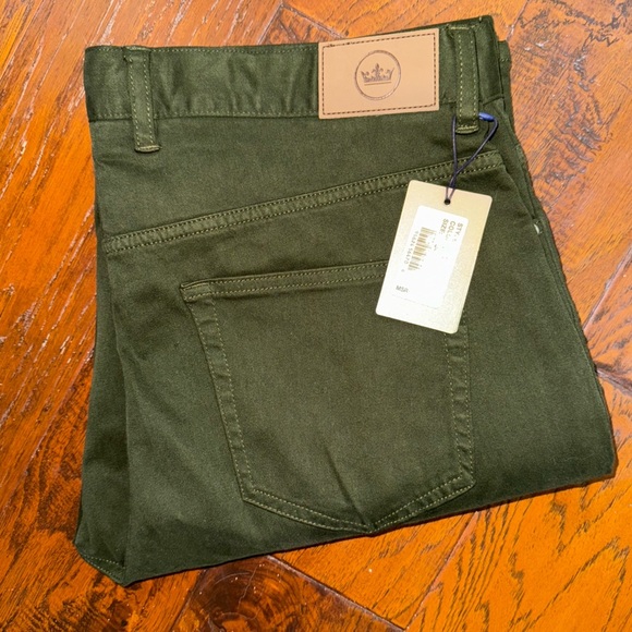 Peter Millar Crown Men’s Ultimate Sateen Five-Pocket Pant in Dark Olive - Picture 14 of 15